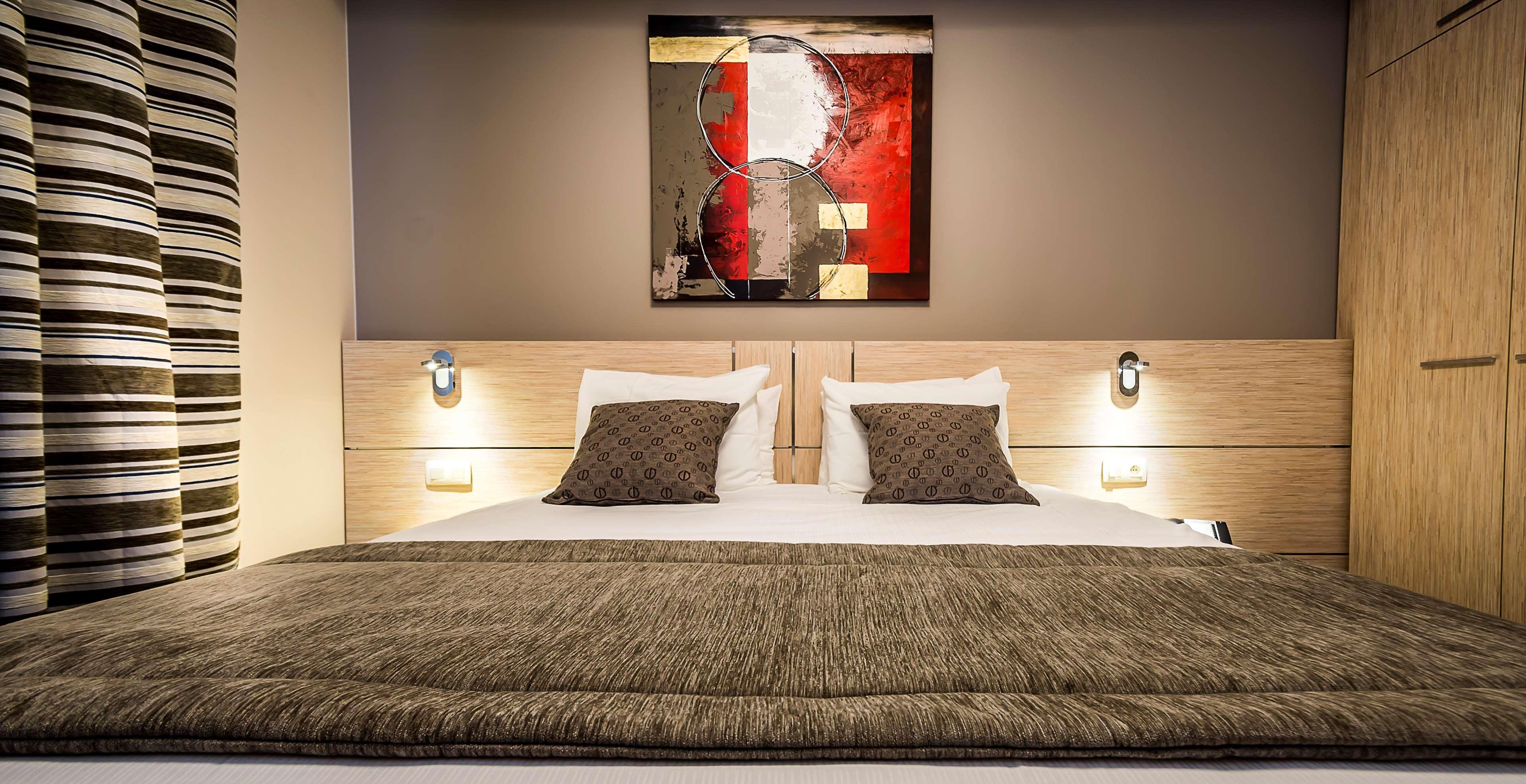 Aero44 Hotel Charleroi Airport Dış mekan fotoğraf